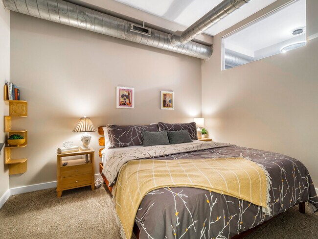 1211 W 9th St unit ID1061095P, Cleveland, OH 44113 - photo 3