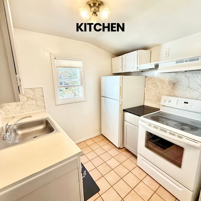 205 Mill St unit 2, Bristol, PA 19007 - photo 4