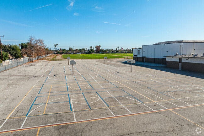 There are an abundance of outdoor activities at Emerson Middle School.