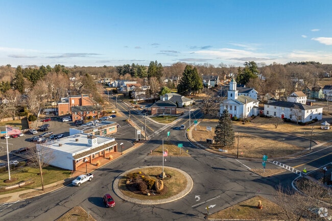 Stacy's Cleaners (East Longmeadow)