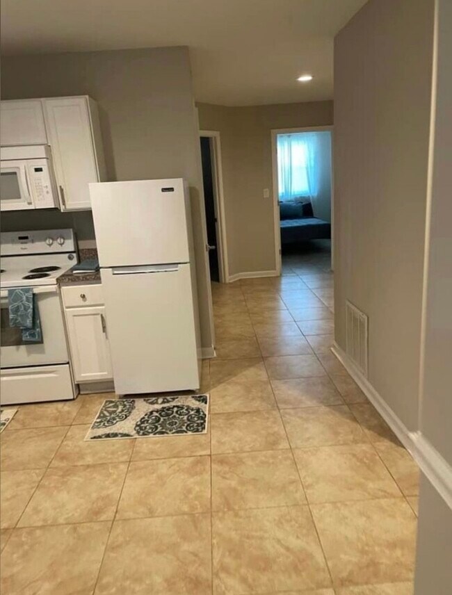 4296 Southern Ave SE unit B, Washington, DC 20019 - photo 6