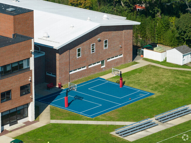 There is a small basketball court behind Pierson Middle/High School.