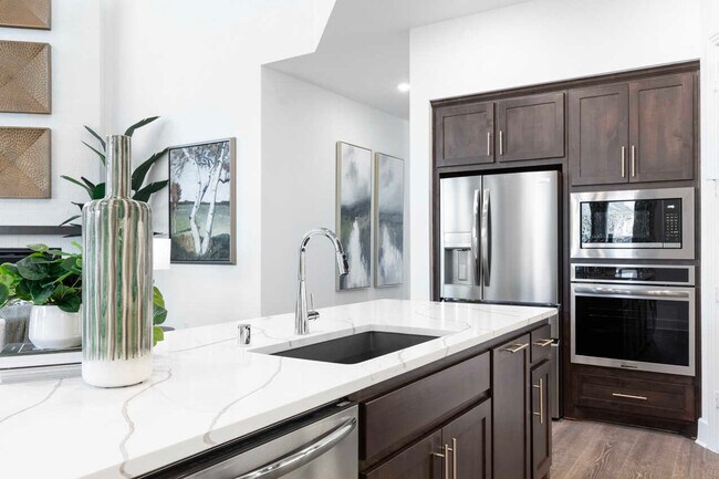 2825 Norfolk Dr, Celina, TX 75009 - photo 6