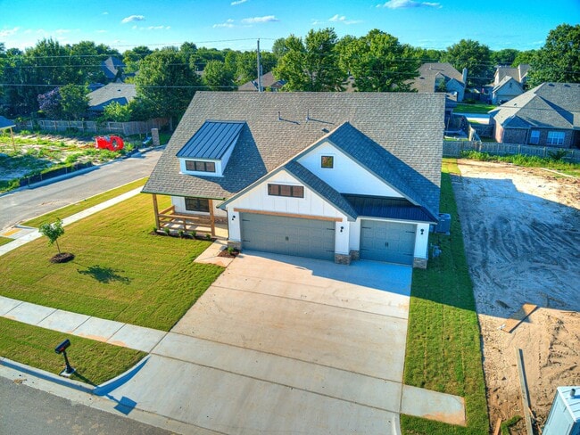 3608 W Delmar St, Broken Arrow, OK 74012 - photo 7