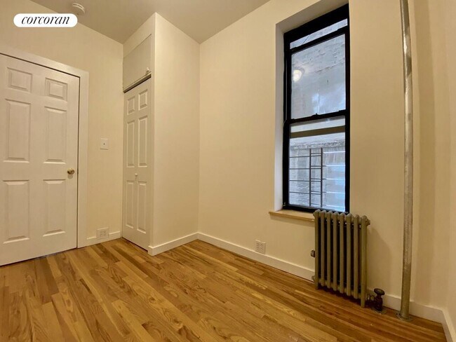 350 E 91st St, New York, NY 10128 - photo 5