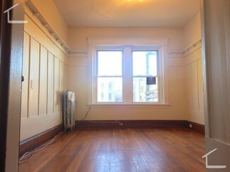 130 Englewood Ave Unit 4, Boston, MA 02135