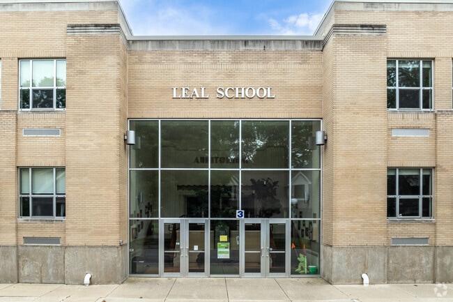 Leal Elementary School is part of the Urbana School District 116.