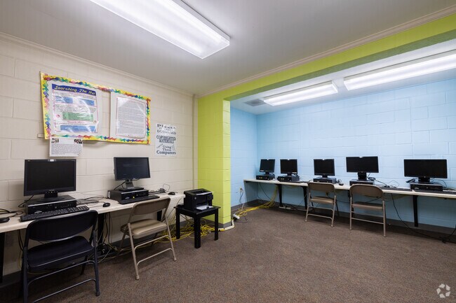 The Tatemville Community Center features a computer lab.