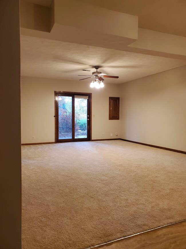 4273 N 143rd St, Omaha, NE 68164 - photo 5