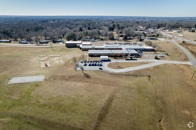 Side view of Mayo Elementary School