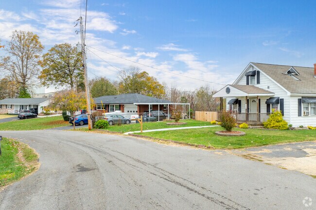 Quiet roads and smaller homes line the streets of Lynn Garden.