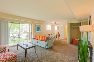 7605 Hillendale Rd, Parkville, MD 21234