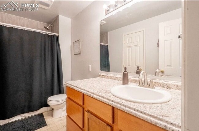 2620 Weyburn Way, Colorado Springs, CO 80922 - photo 2