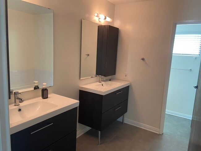 2117 Carnegie Ln unit 3, Redondo Beach, CA 90278 - photo 6