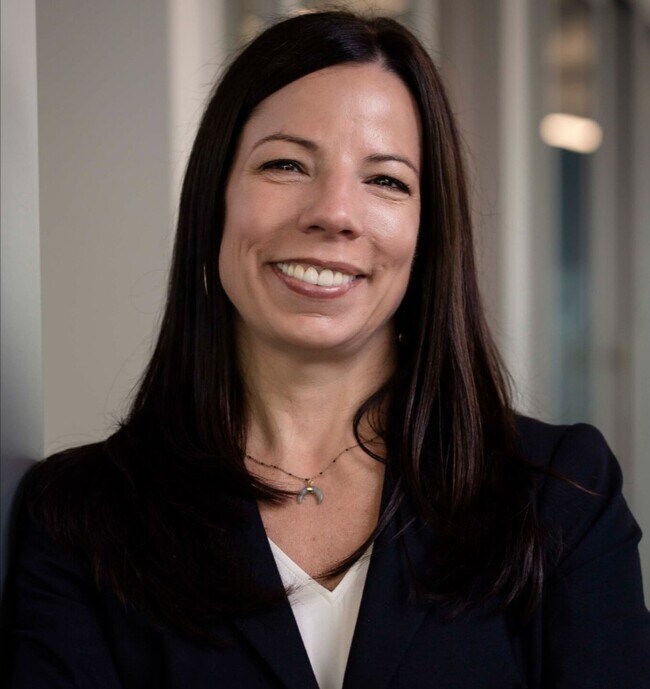 Suzanne Swisher