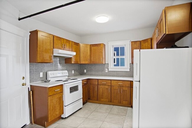2 Redfield St, Boston, MA 02122 - photo 7