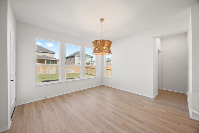 4930 Herculaneum Ln, Round Rock, TX 78665 - photo 4