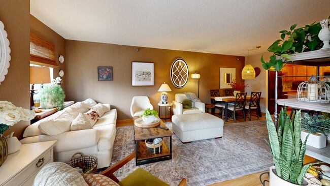 The Pointe unit R604, Saint Paul, MN 55101 - photo 2