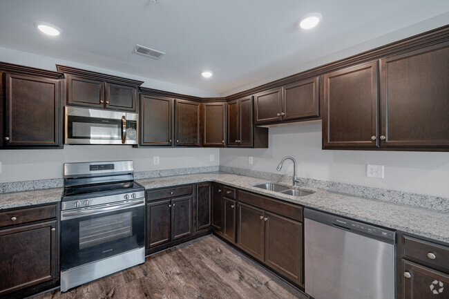 3BR, 2BA - 1,184SF - Kitchen
