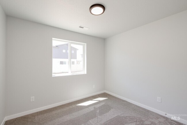 3249 N Waterbrook Way, Star, ID 83669 - photo 6