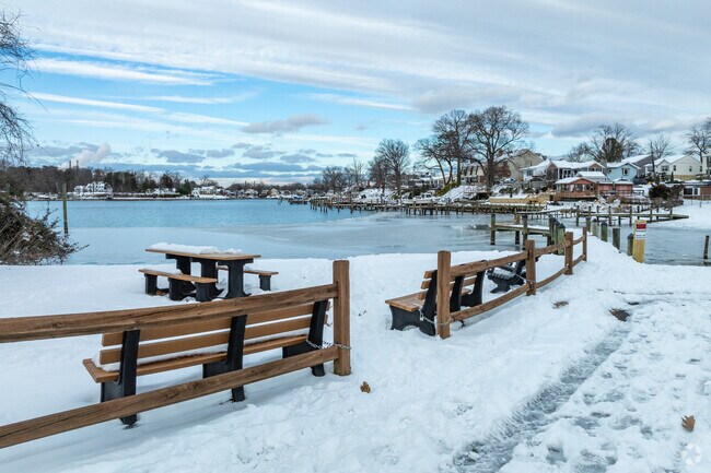 Launch your boat in Pasadena at High Point Community Beach.