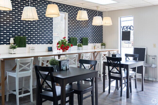 Paddles Cafe in Springfield offers a bright an airy environment.