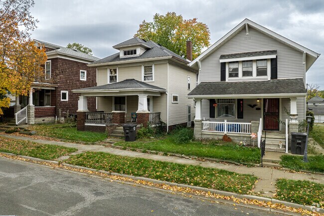 Tranquil elegance lines the street off Michigan Avenue with a row of single-family homes.