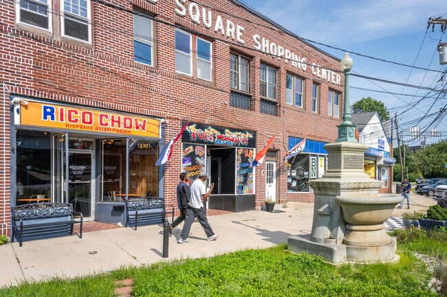 Shop and explore the lively Hodges Square Shopping Center in Riverside, CT.