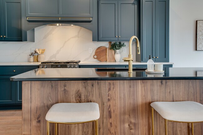 6713 Samuel Dr unit 37411300, Horace, ND 58047 - photo 4