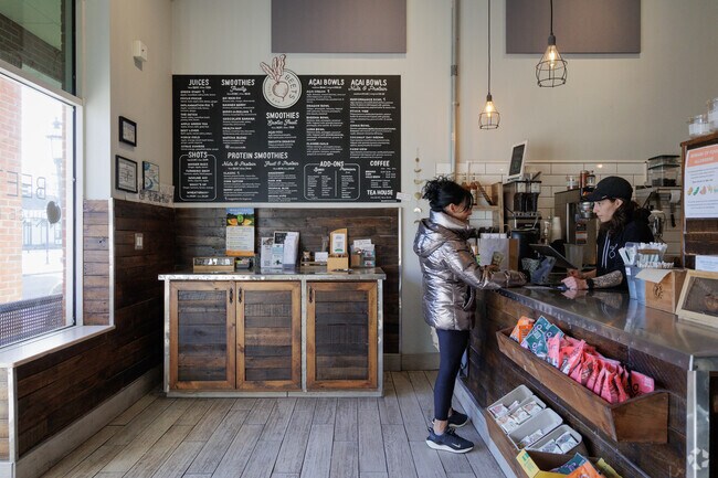 For a healthy snack, Beets Juice Bar can’t be beat.