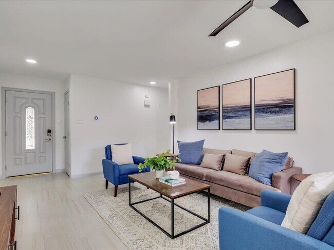 2412 Pebblebrook Trail unit ID1019526P, Irving, TX 75060 - photo 3