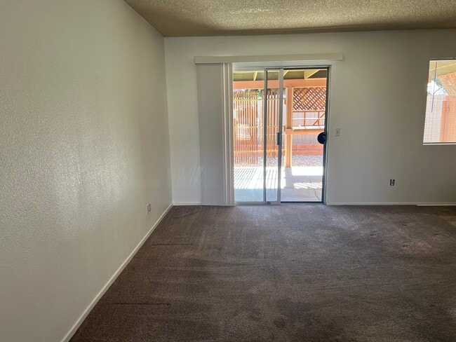 1931 Nuevo St, Hemet, CA 92545 - photo 3