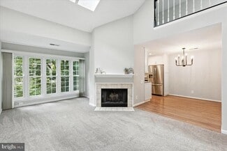 12001 Golf Ridge Ct Unit 302, Fairfax, VA 22033