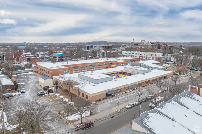 Welcome to the Amistad Academy at 130 Edgewood Ave, New Haven, CT 06511.