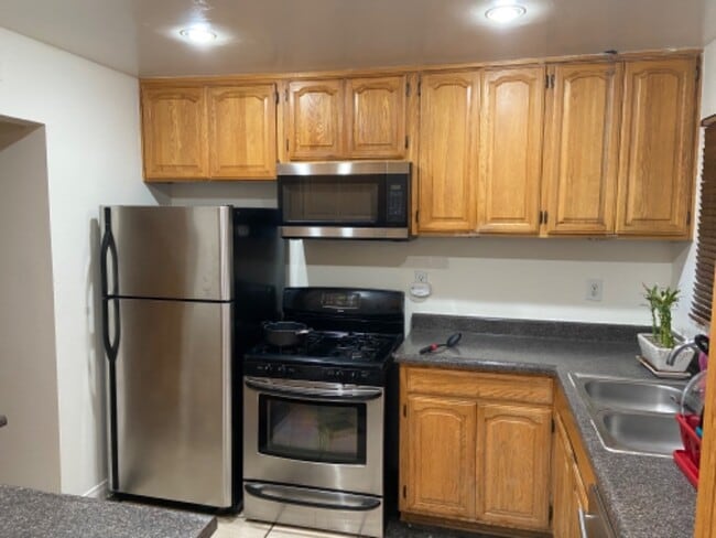 10331 Lindley Ave, Porter Ranch, CA 91326 - photo 2