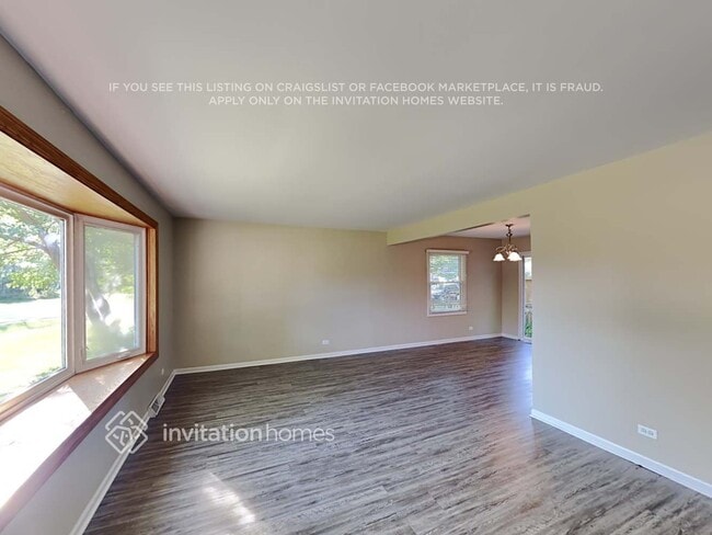 26W064 Harrison St, Wheaton, IL 60187 - photo 5