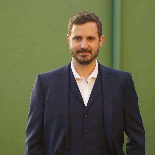 Agent Photo