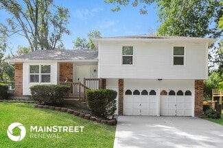 11215 W 77th St, Overland Park, KS 66214