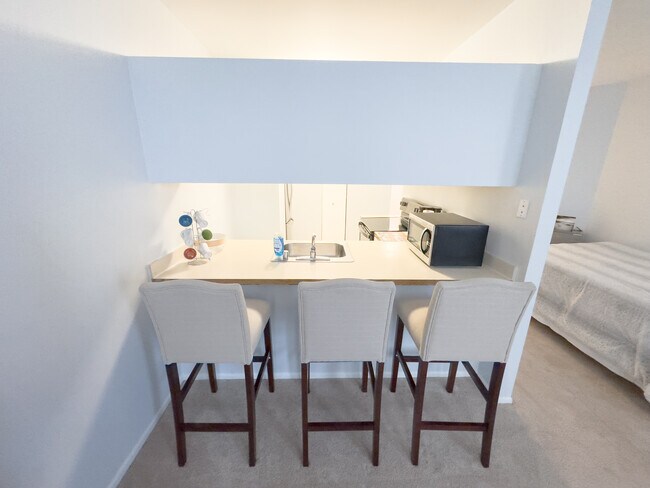 Printer's Square unit 603, Chicago, IL 60605 - photo 4