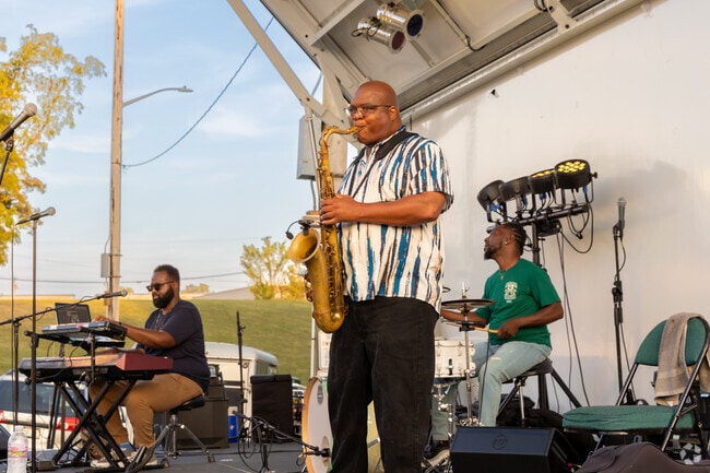 Shamarr Allen headlines in 2024 Harmony Fest in Kenosha.