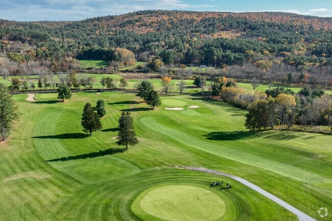 Hardwick Golf Course is the perfect day to spend the day on the links near Ware neighborhood.