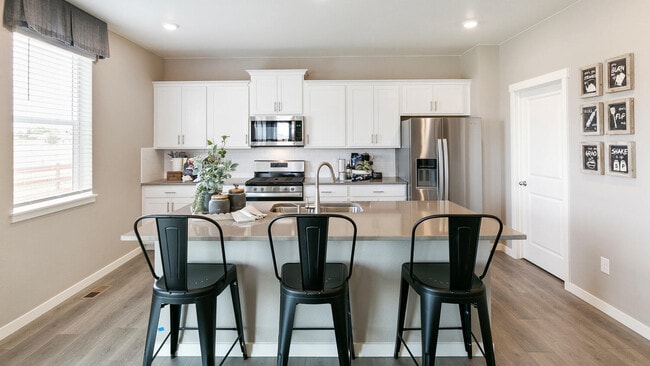 5967 Holstein Dr, Windsor, CO 80528 - photo 3