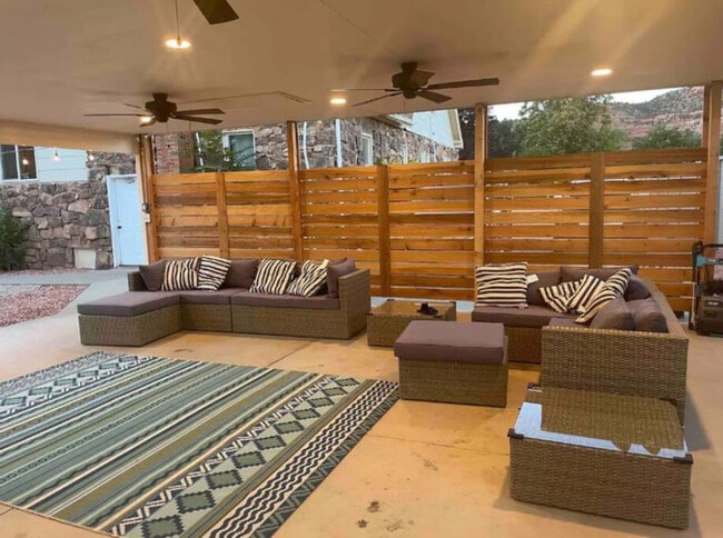 170 E 100 N unit ID1249854P, Kanab, UT 84741 - photo 7