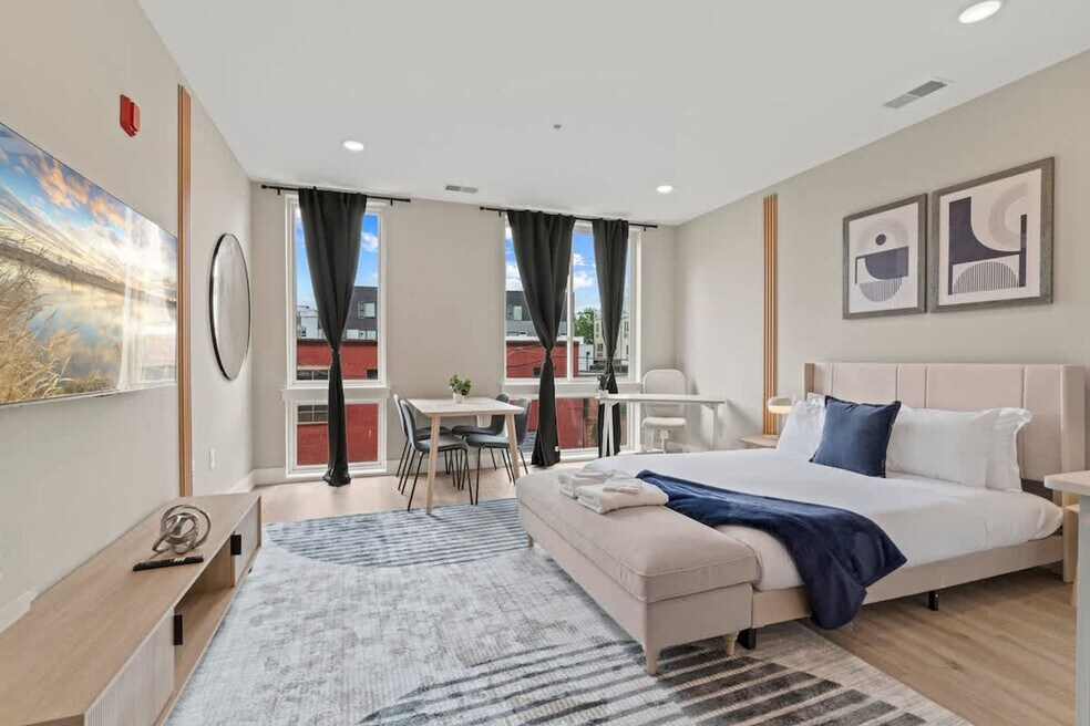 916 N Delaware Ave unit ID1055901P, Philadelphia, PA 19123 - photo 1