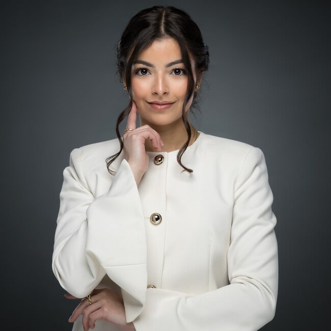 Agent Photo