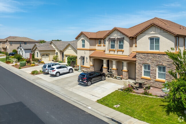 Homes in South West Elk Grove range from $450,000 to $1 million.