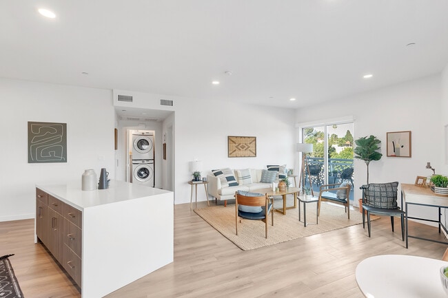 Solari Silver Lake, Los Angeles, CA 90026 - photo 4