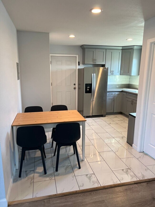 4135 41st St, San Diego, CA 92105