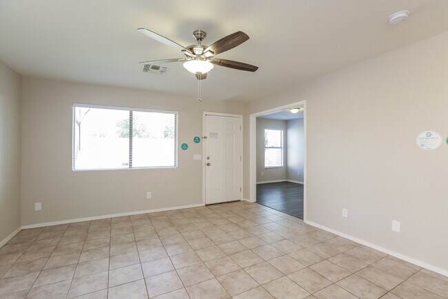 1901 N 129th Ave, Avondale, AZ 85392 - photo 4