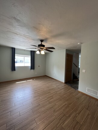 1122 Lafayette Ave, Kalamazoo, MI 49006